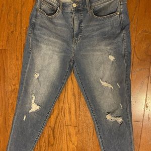 LuLaRoeSkinny distressed Denim jeans Size 32